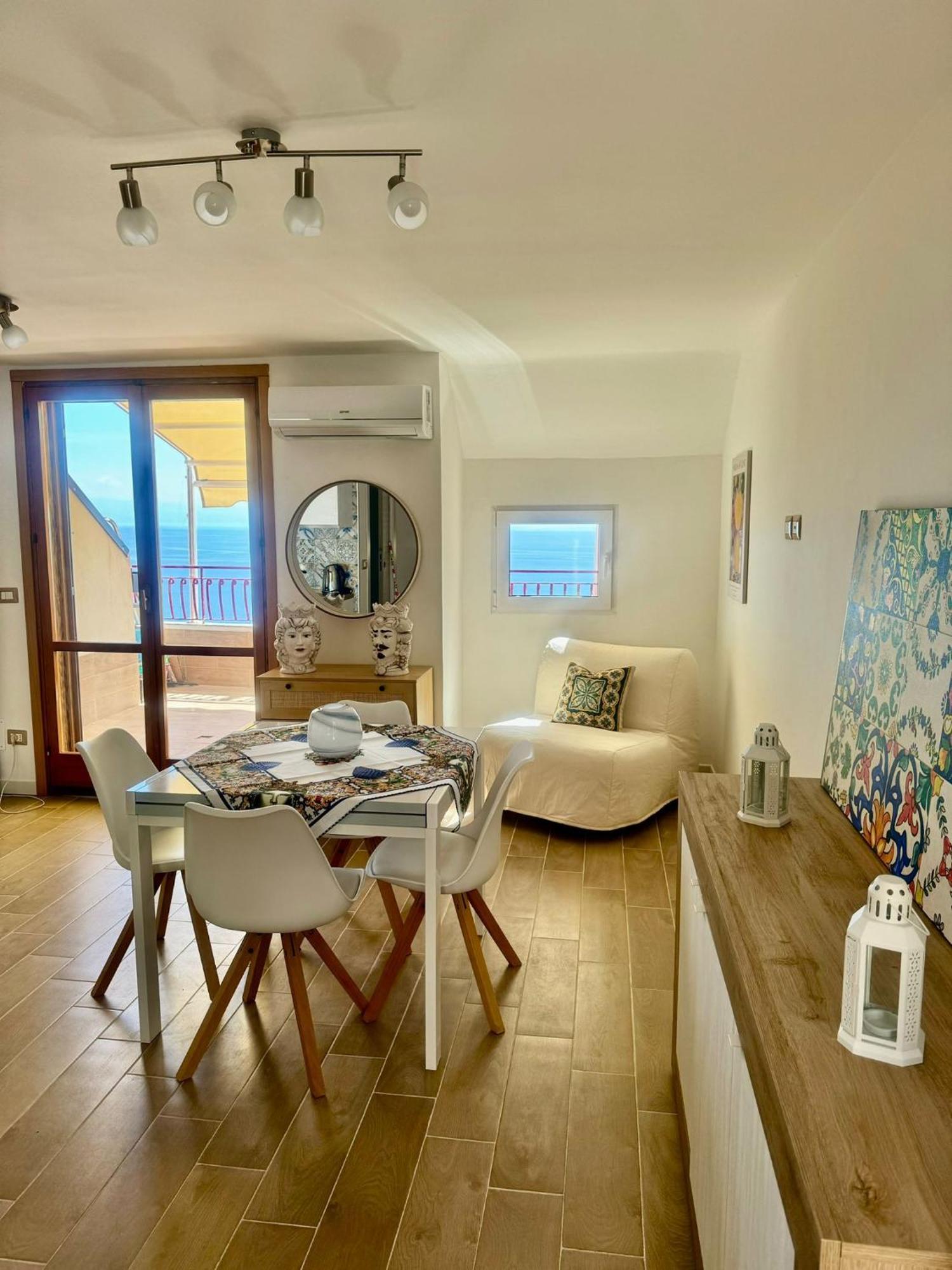 Sunrise Home Letojanni Ngoại thất bức ảnh